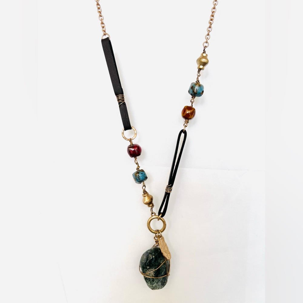 Opera Necklace - Picture 2 of 3